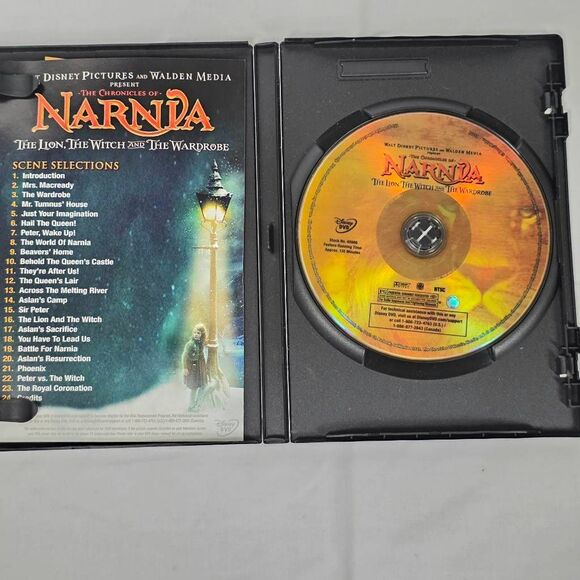 The Chronicles of Narnia: The Lion, The Witch and The Wardrobe [DVD] - Picture 2 of 4